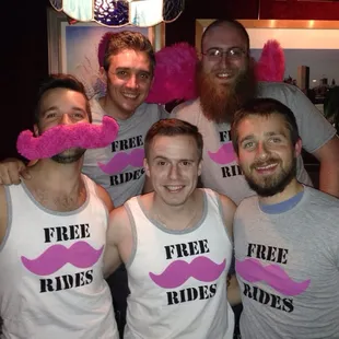 Great place to hang with your gay and straight friends. Lyft drivers love TITs