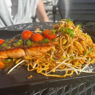 Salmon garlic noodles