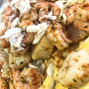 The Seafood Mac is out of this world!
