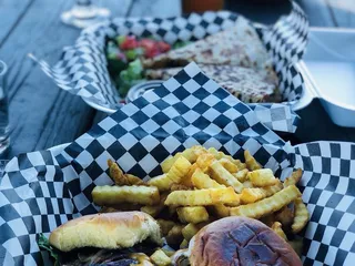 Sal's Roadside Eatery