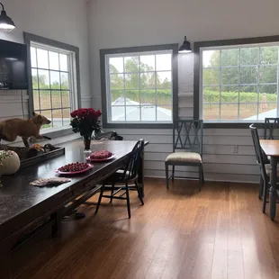 Second half of the secondary room.