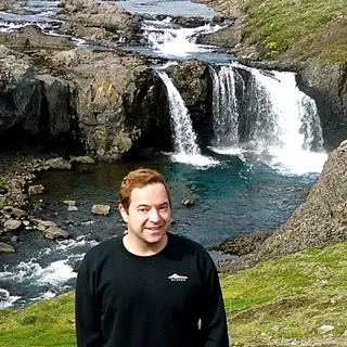 Barry R.