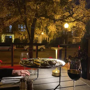 Flat bread with chicken pesto