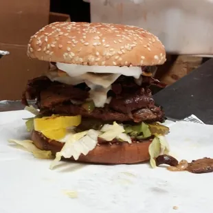 The gyro burger