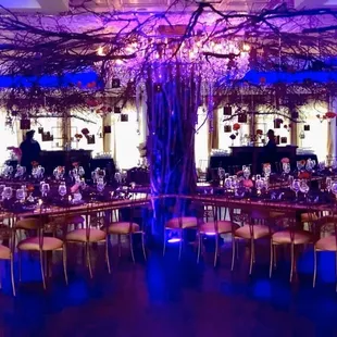 Designed a tree in the middle of the event