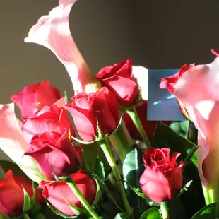 Thank you so much, Tom, for delivering these wonderfully beautiful flowers to me yesterday!  You're the best!!