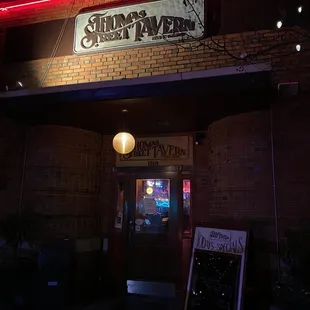 the entrance to the restaurant