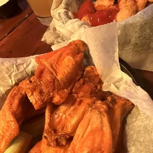 Buffalo Hot Wings &amp; Tota