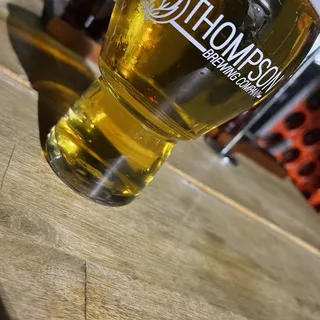 32 oz. Honey Blond