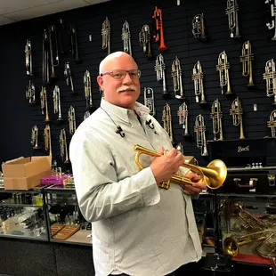 Larry with a Monette Raja Bb