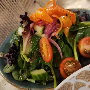 House salad with honey vinaigrette dressing
