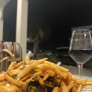 Mussels and Fries YUMMMMM