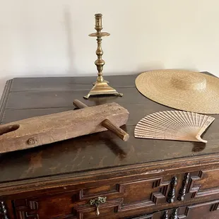 I thought this was a doll also but another tool to tighten the rope beds