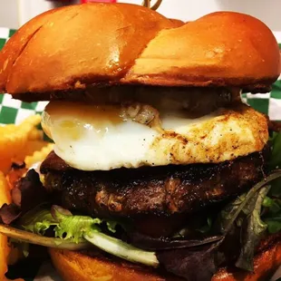 Predator and Prey have the best burgers!