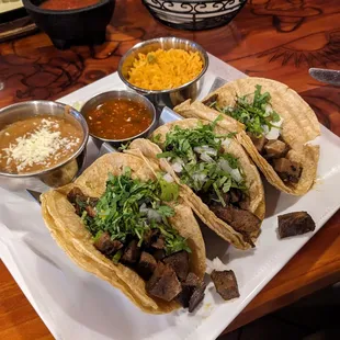 Lengua (beef tongue) tacos