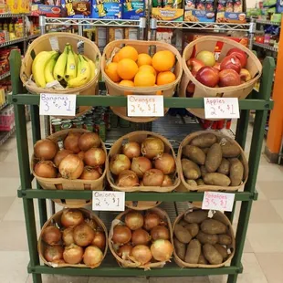 Three Amigos Market & Deli