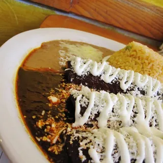Enchiladas Poblanas