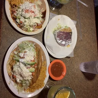 Chalupa Plate