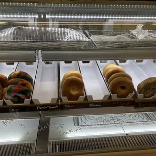 dessert, food