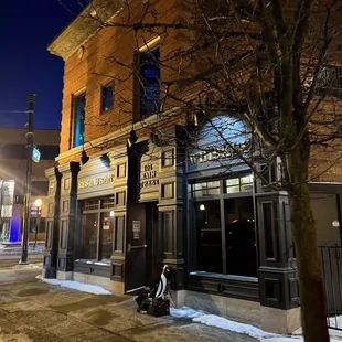 Three Blind Mice Irish Pub