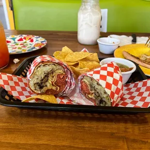 This Breakfast Tronquito about to go inside me.