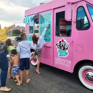 Happiness is ..... ICE CREAM!!