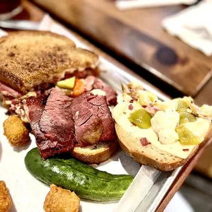 Pastrami Reuben