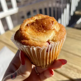 Strawberry Cheesecake Muffin