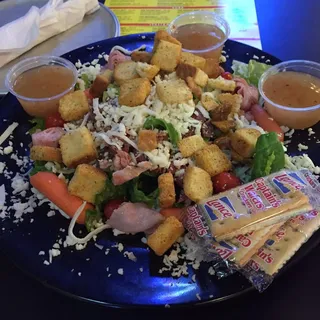 3 Guys Salad