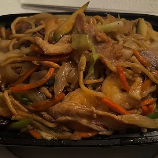 Shrimp lo mein - so wonderful and plenty of it!