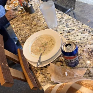 New England Clam Chowder w/ Garlic Bread