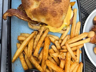 Grand Trunk Pub