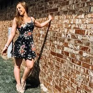Carissa B.