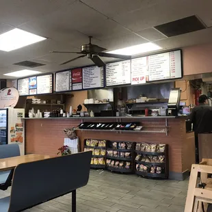 ows the inside of a restaurant