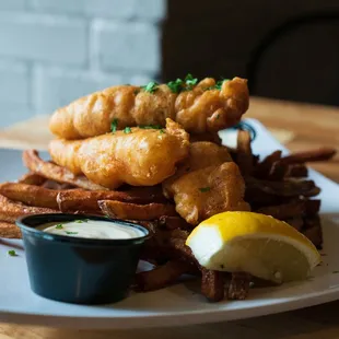 'D RATHER BEER
FISHING &amp; CHIPS: Lager battered cod, hand-cut french fries, &amp; malt vinegar aioli.