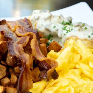 Weekend brunch plans? Come join us for family-friendly food &amp; adult-friendly mimosas!

11AM - 2PM on Saturday &amp; Sunday.