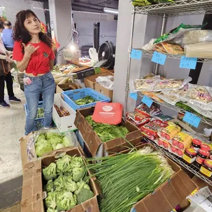 All kinds of produce