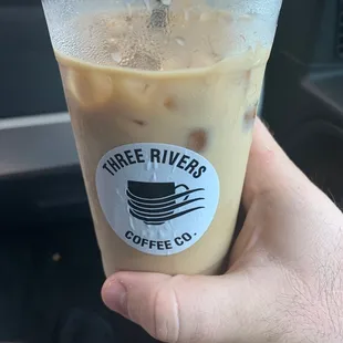 Iced latte with sugar-free white chocolate and 2% milk