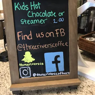 Menu, social media links