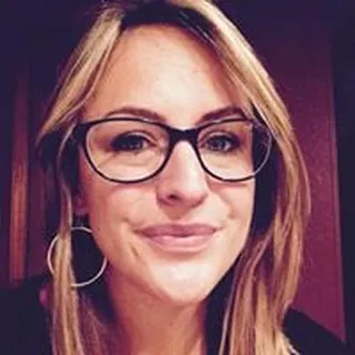 Ali M.