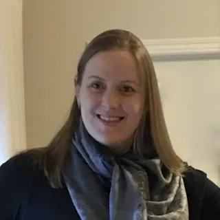 Sarah R.