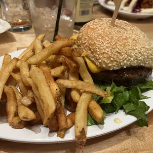 Mai Chau Burger