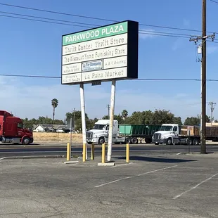 Parkwood Plaza sign for thrift center. This is what you should look for off Highway 145 in Parkwood.