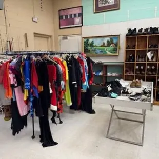 A variety of pre-loved clothing in excellent condition.c
