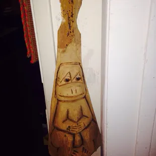 its made from a palm prong!