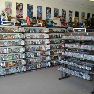 NES/XBox/Wii Shelves