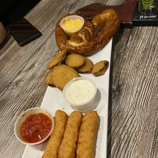 Sampler: mozzarella sticks, fried zucchini, pretzel &amp; cheese