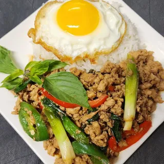 Spicy Chicken Basil with Rice