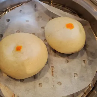 Salted Egg Custard Bun(2)