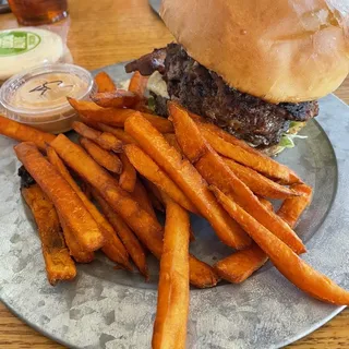 Farlows B.A.M.F Burger